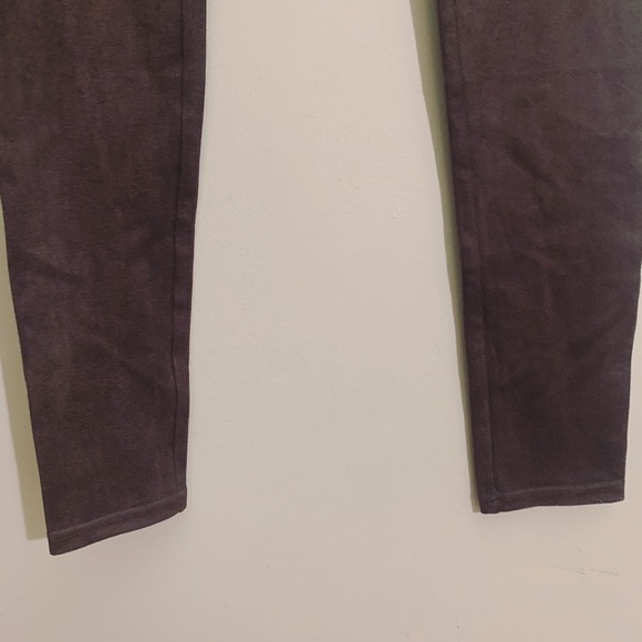 Aritzia Wilfred Free vegan-suede Daria pant - Picture 5 of 7